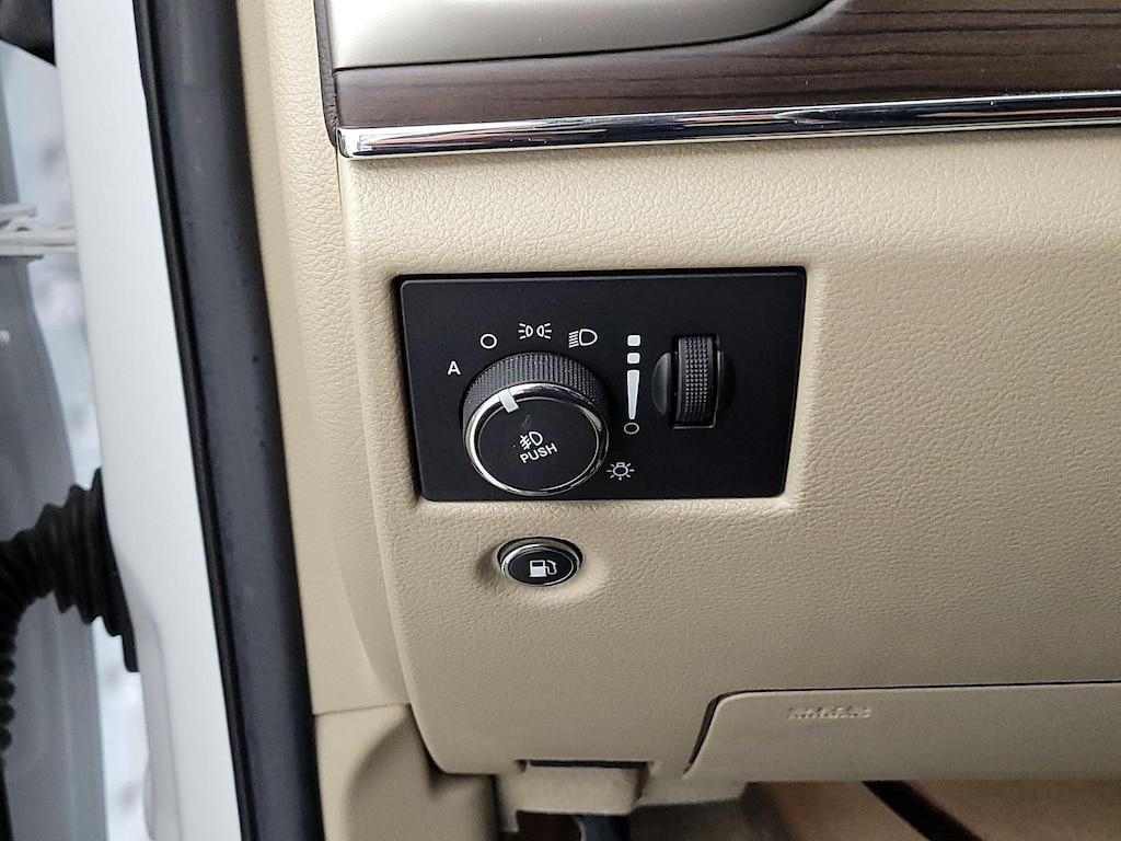 used 2014 Jeep Grand Cherokee car, priced at $18,998