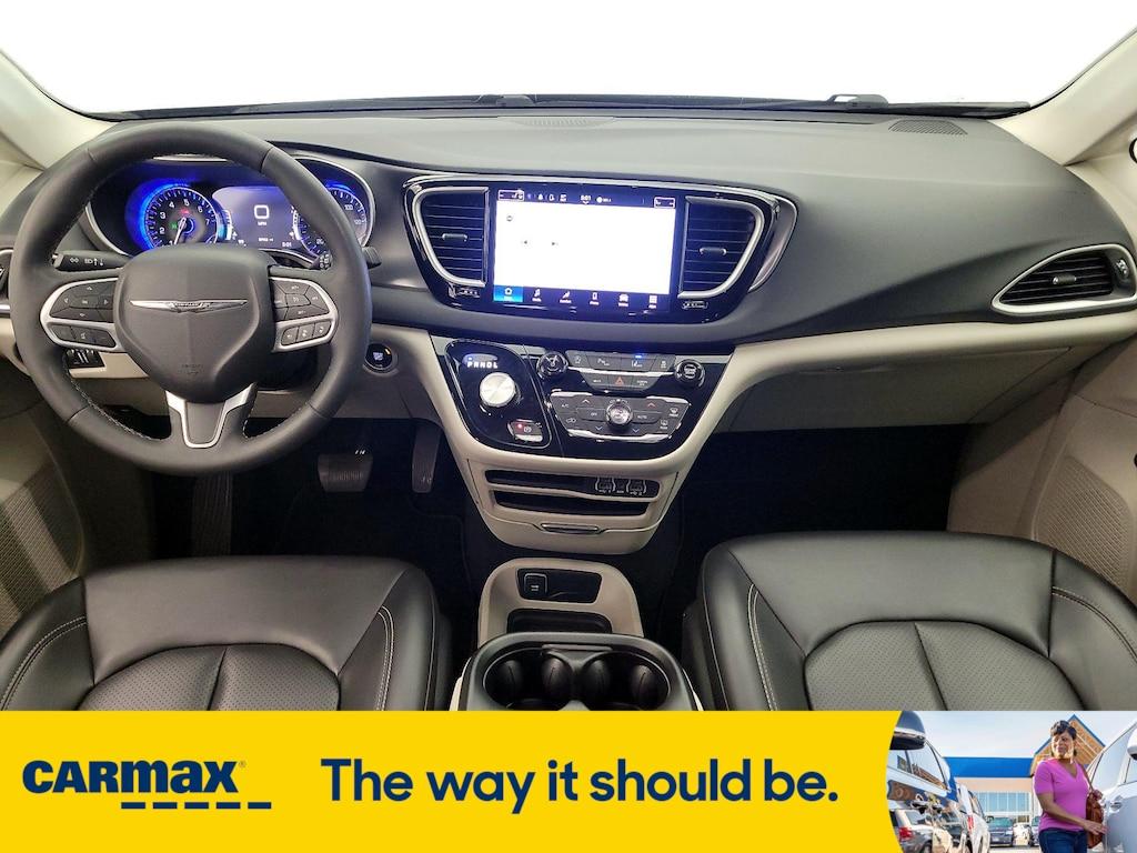 used 2023 Chrysler Pacifica car, priced at $23,998