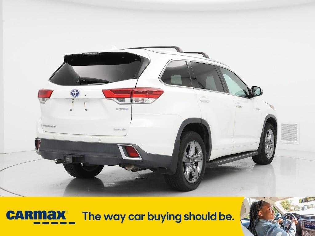 used 2019 Toyota Highlander Hybrid car, priced at $37,998