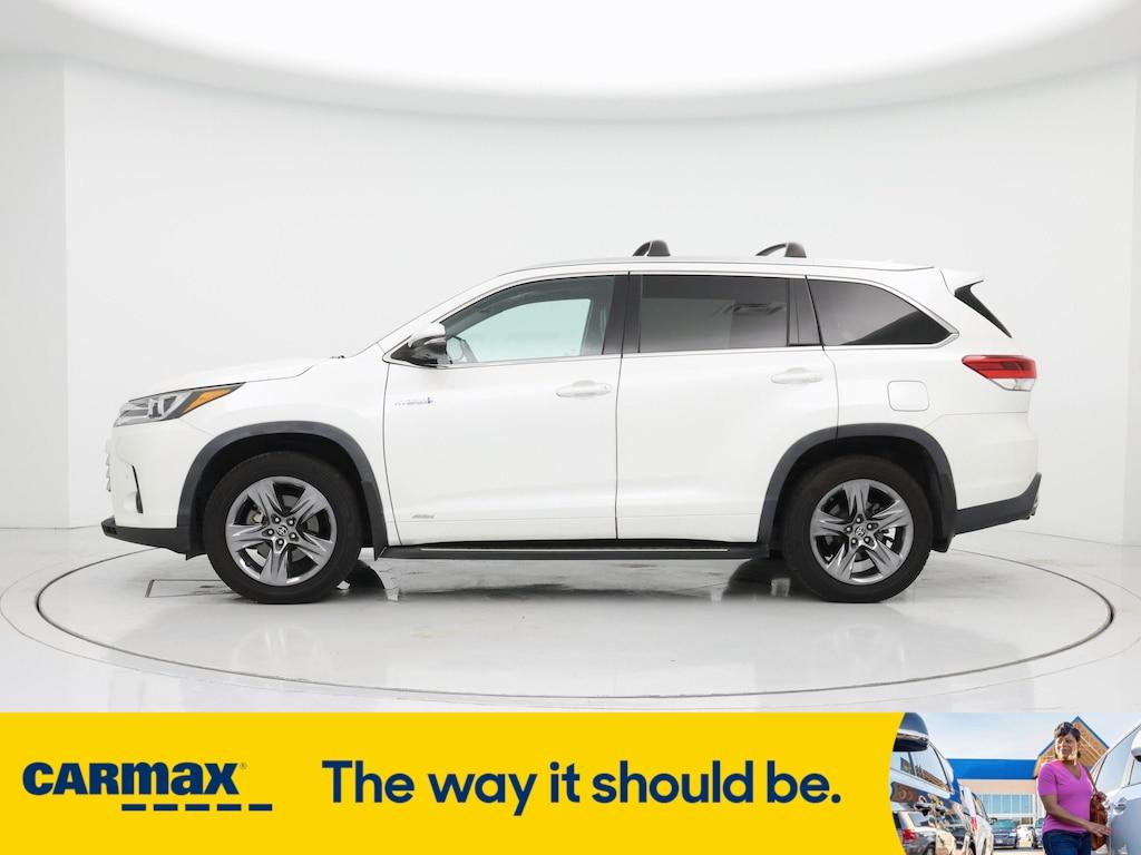 used 2019 Toyota Highlander Hybrid car, priced at $37,998
