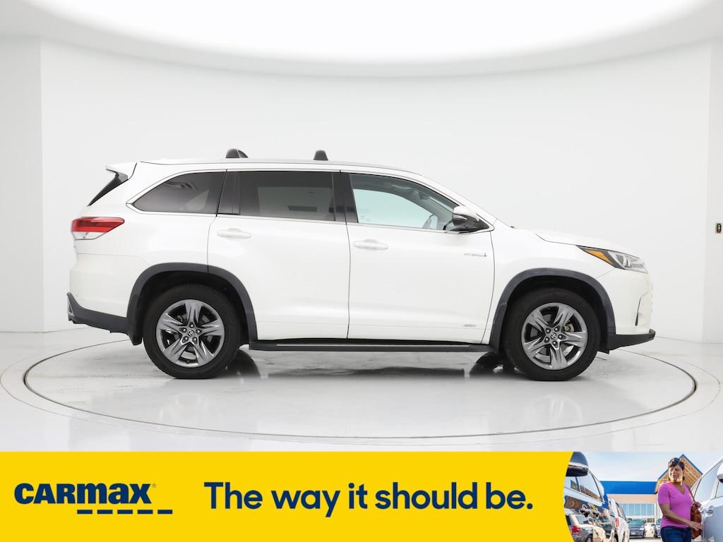 used 2019 Toyota Highlander Hybrid car, priced at $37,998