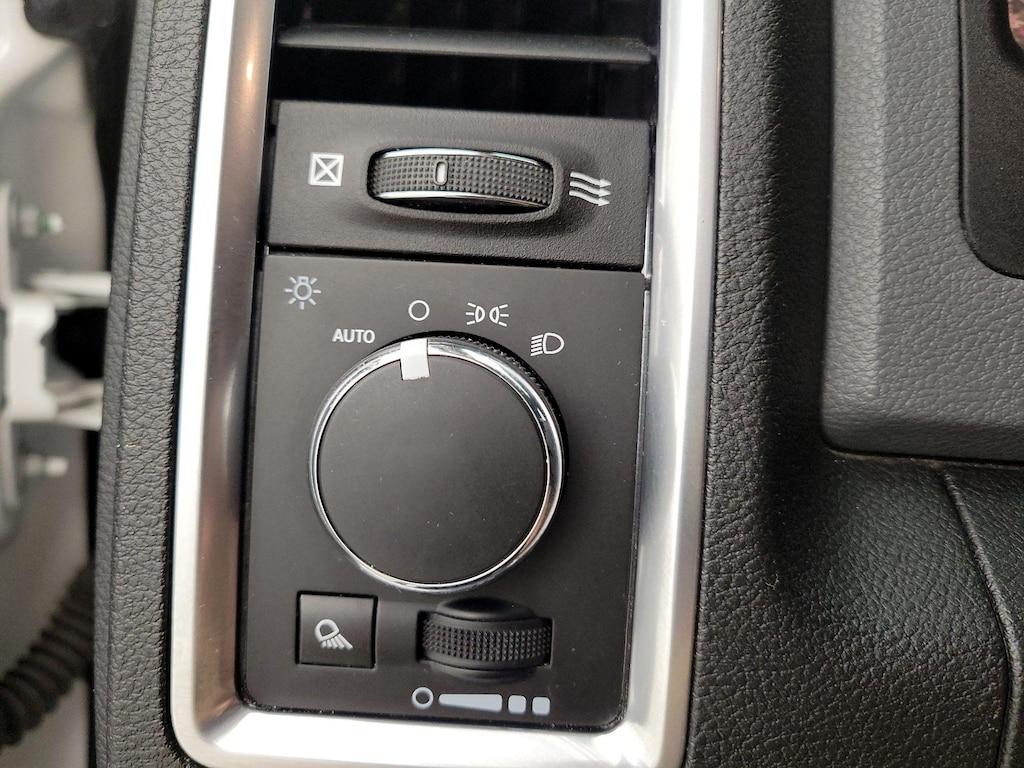 used 2020 Ram 1500 Classic car, priced at $24,998