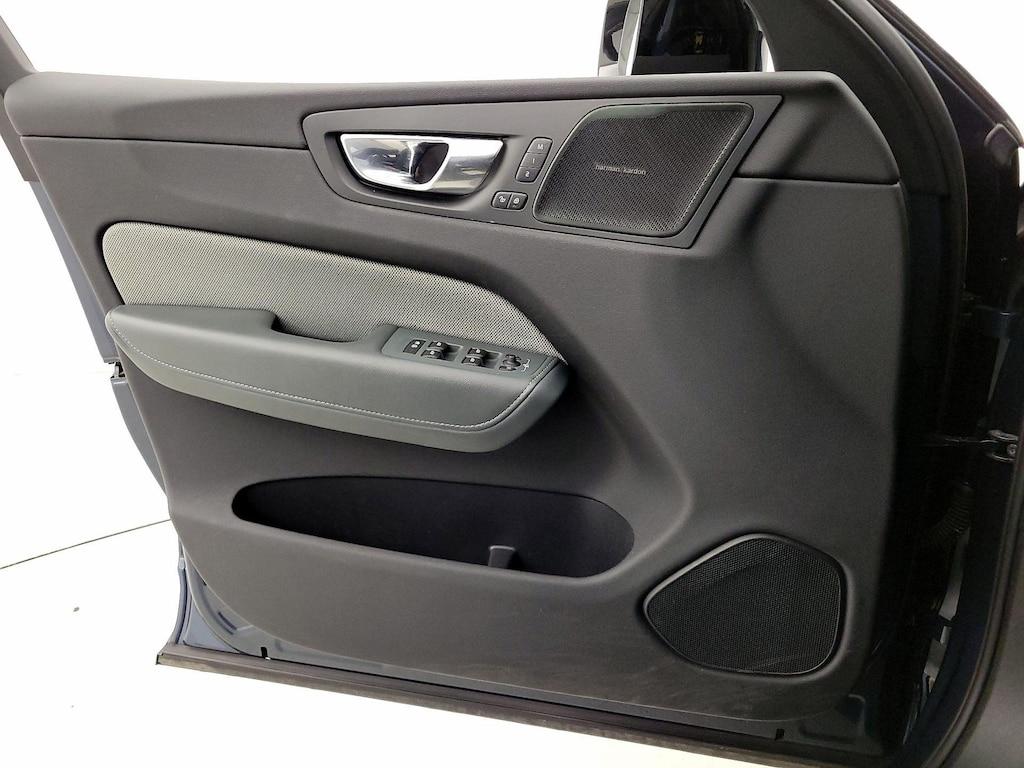 used 2022 Volvo XC60 car, priced at $29,998
