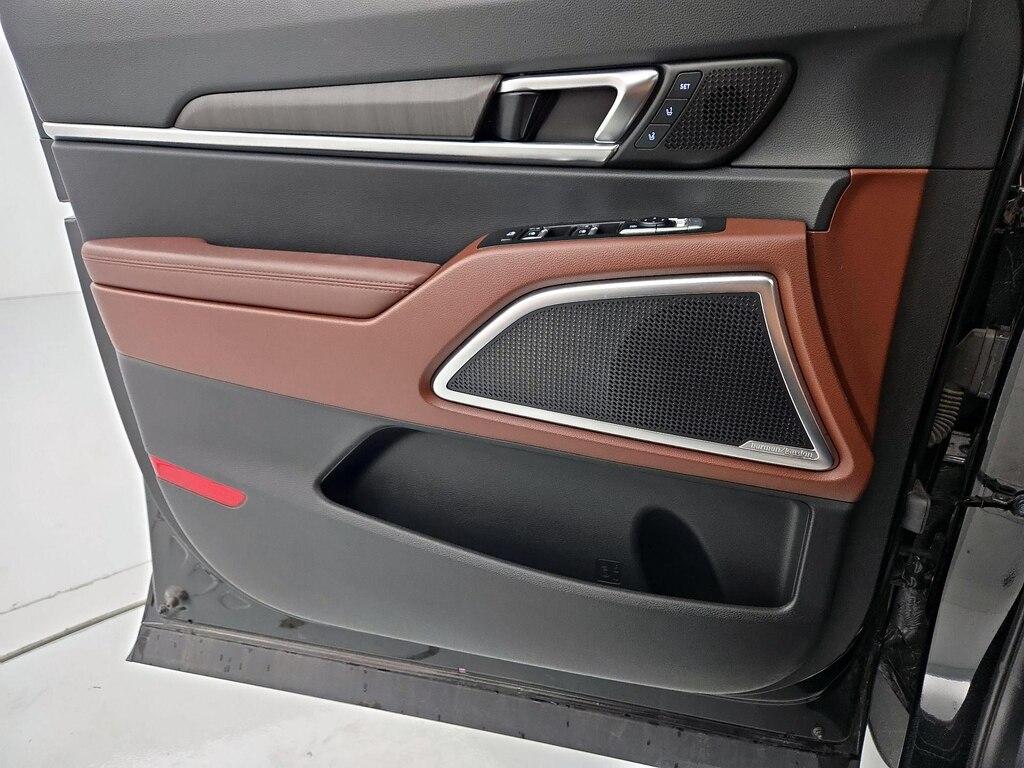 used 2023 Kia Telluride car, priced at $44,998