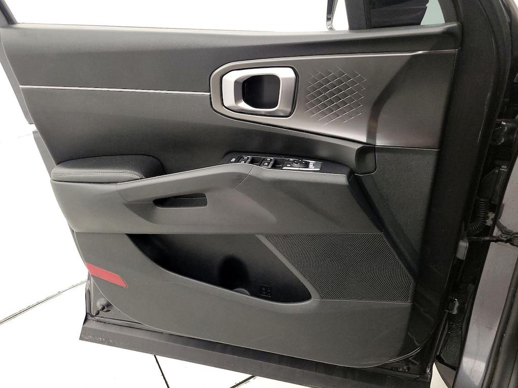 used 2021 Kia Sorento Hybrid car, priced at $26,998