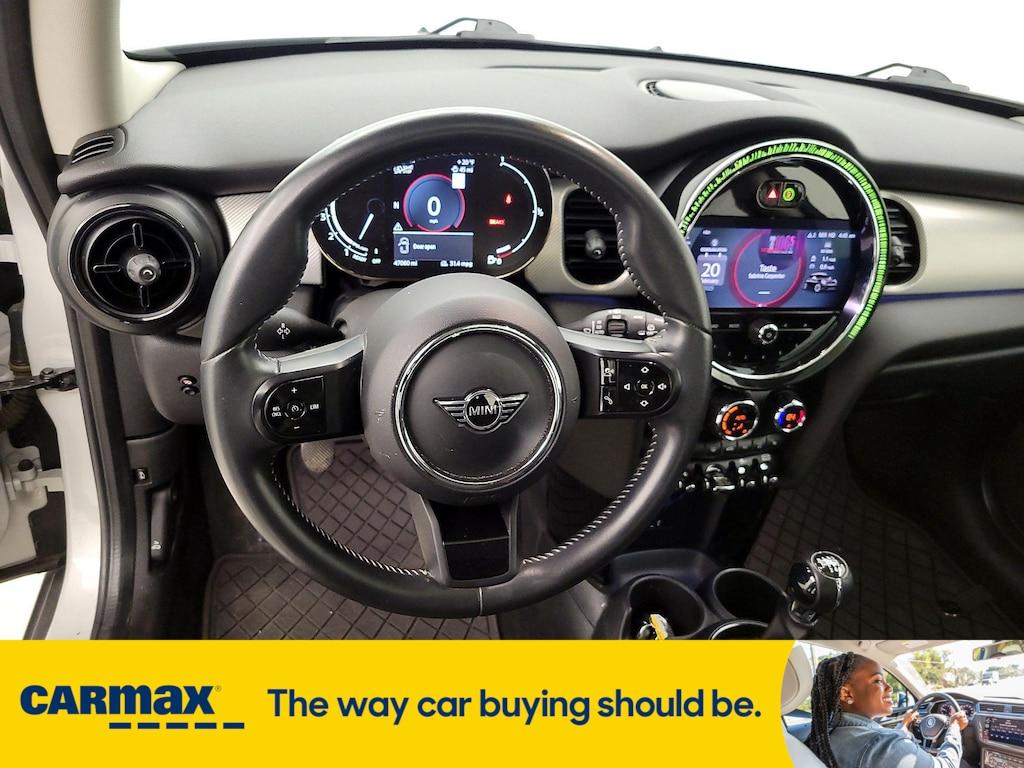 used 2022 MINI Hardtop car, priced at $21,998