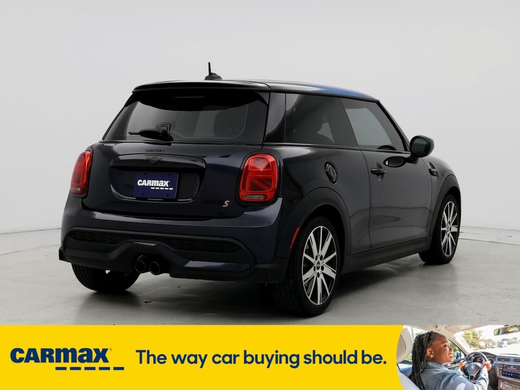 used 2022 MINI Hardtop car, priced at $27,998