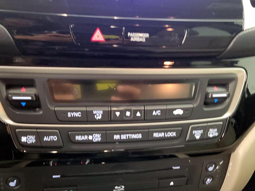 used 2018 Honda Pilot car, priced at $25,998