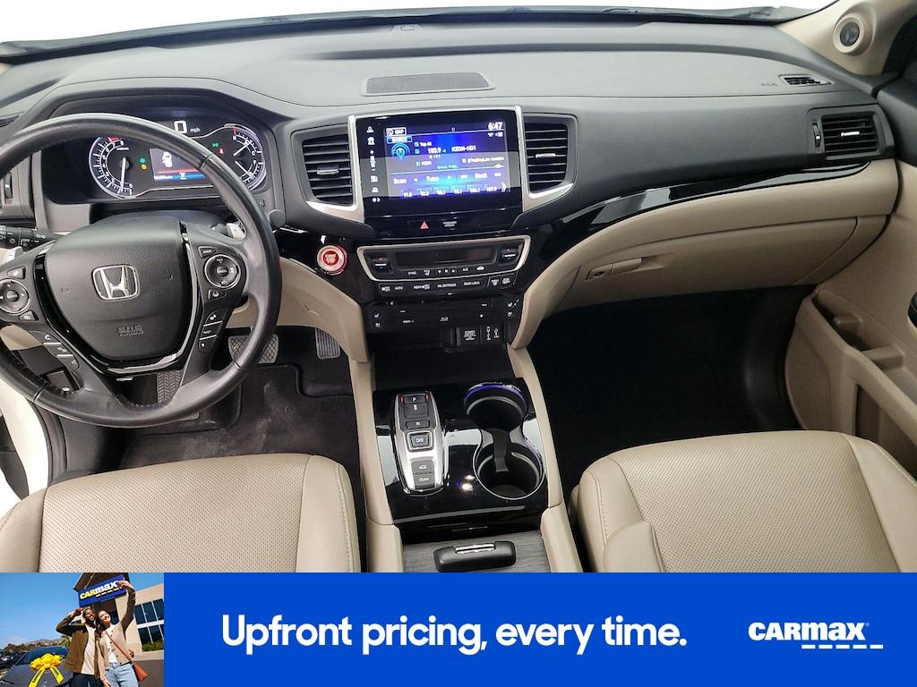 used 2018 Honda Pilot car, priced at $25,998