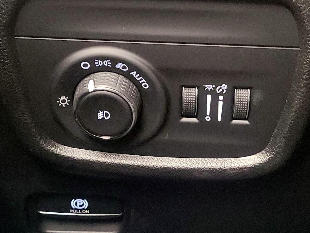 used 2022 Jeep Grand Cherokee L car, priced at $29,998