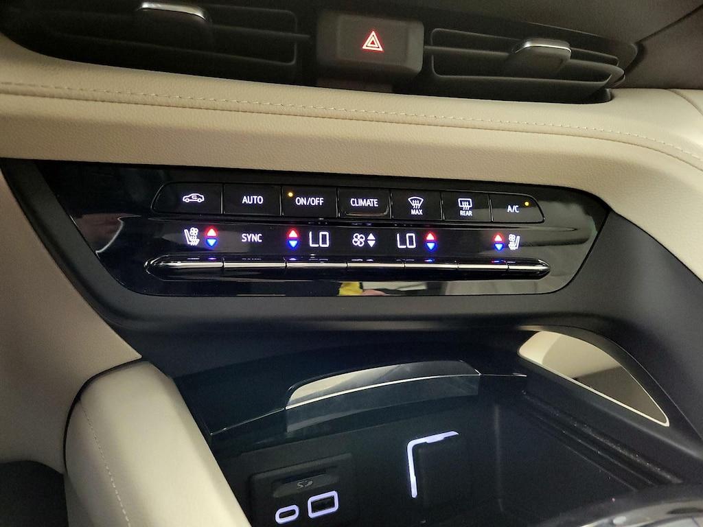 used 2023 Buick Envision car, priced at $28,998