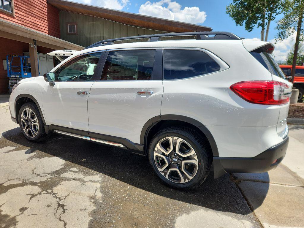 new 2025 Subaru Ascent car, priced at $50,679