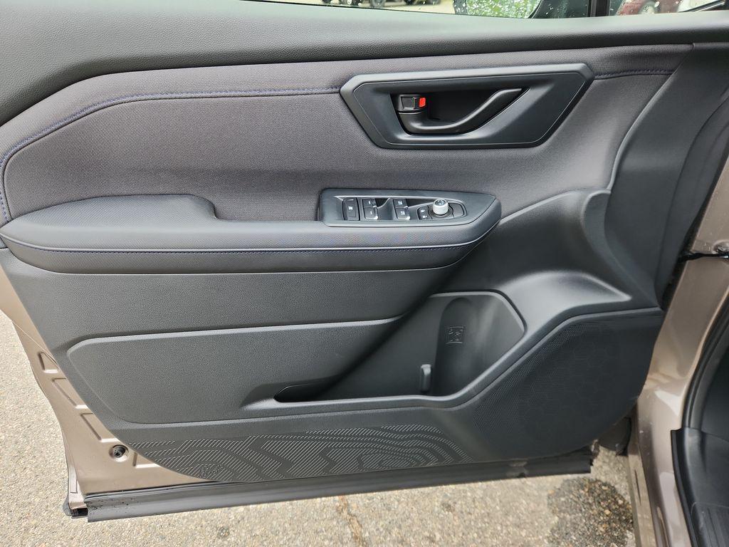 new 2025 Subaru Forester car, priced at $35,207