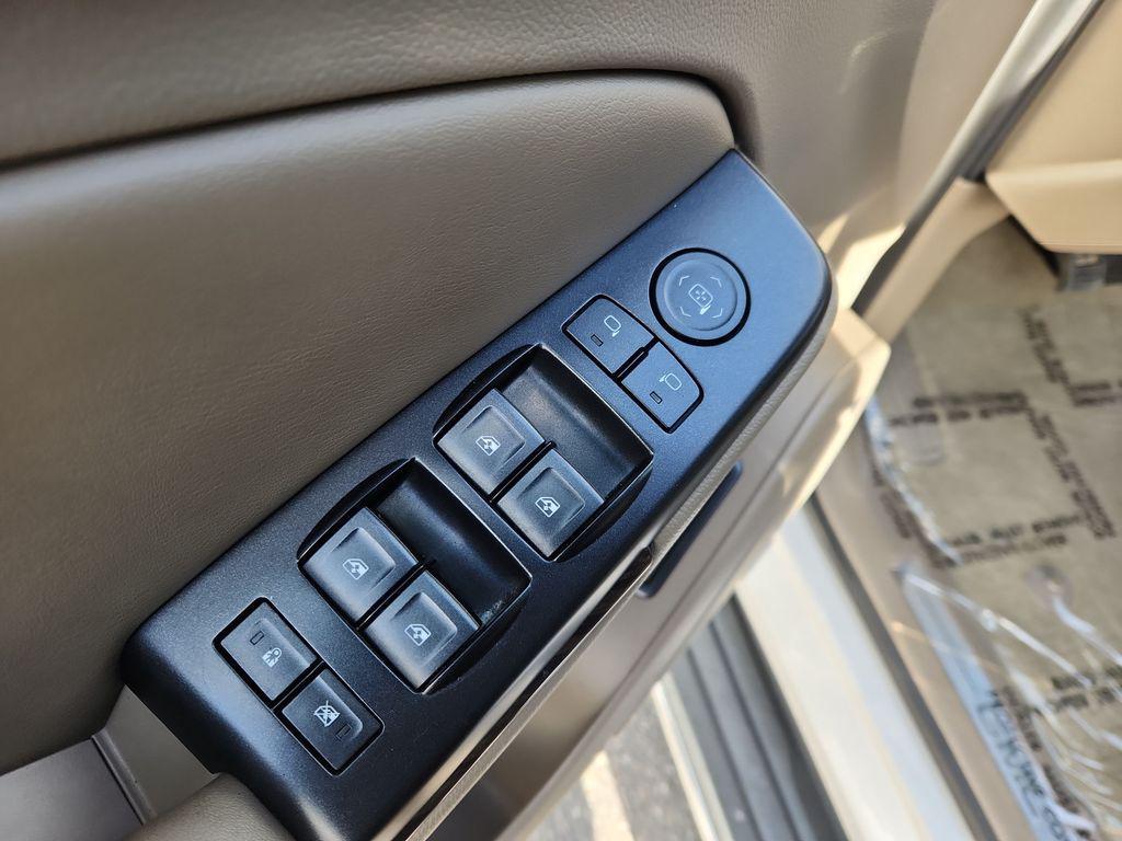 used 2019 GMC Yukon car, priced at $29,780