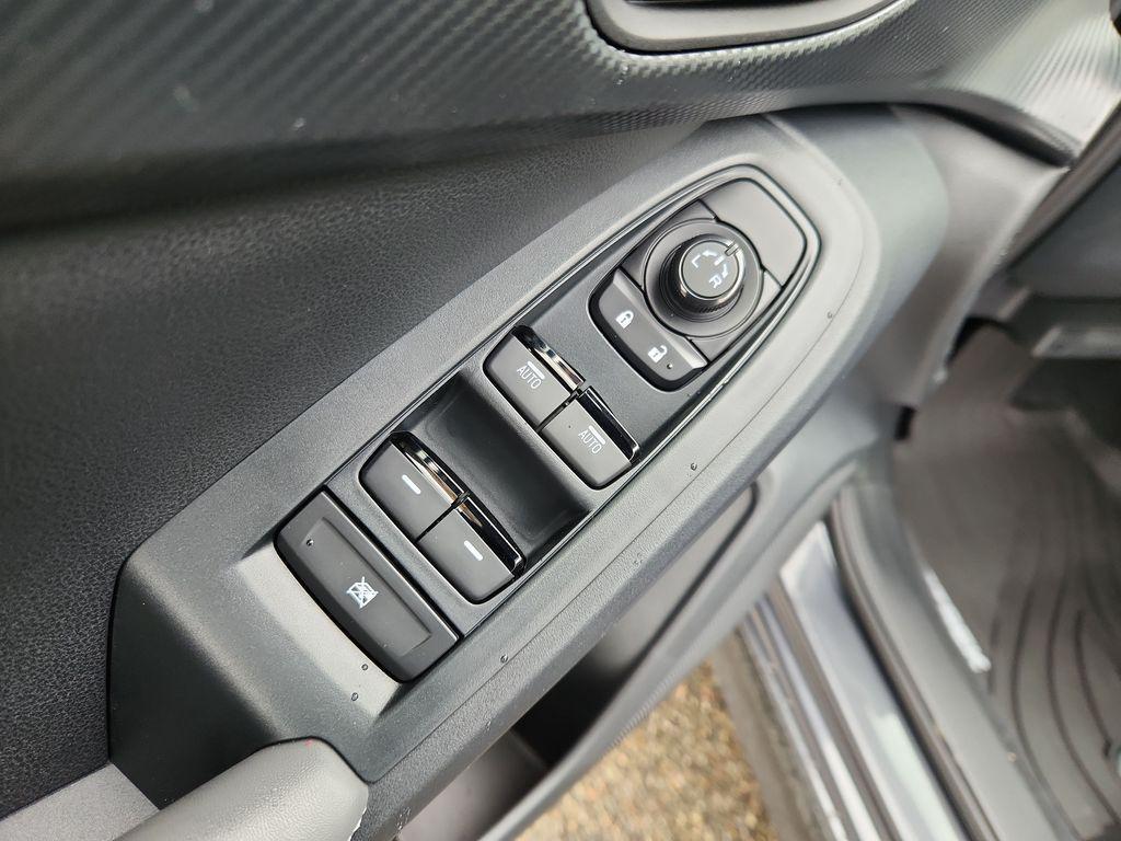 new 2025 Subaru Crosstrek car, priced at $31,296