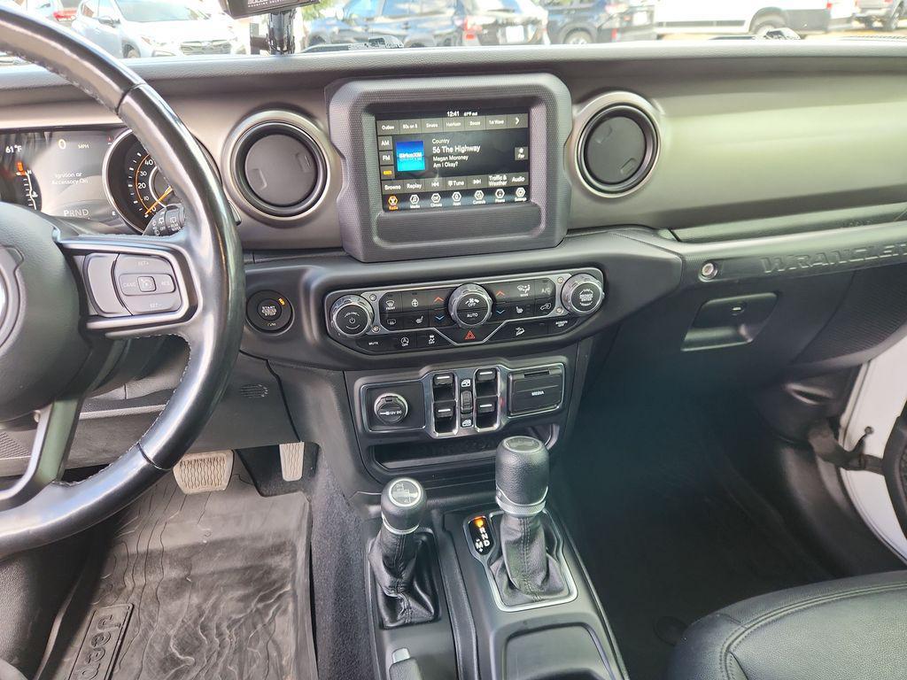 used 2020 Jeep Wrangler Unlimited car, priced at $28,290