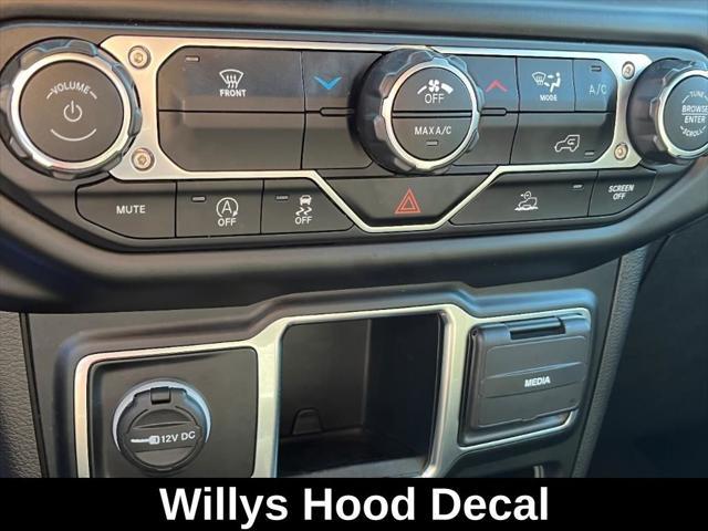 used 2022 Jeep Wrangler Unlimited car, priced at $31,205