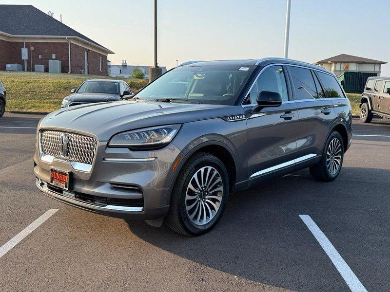 used 2022 Lincoln Aviator car, priced at $35,400