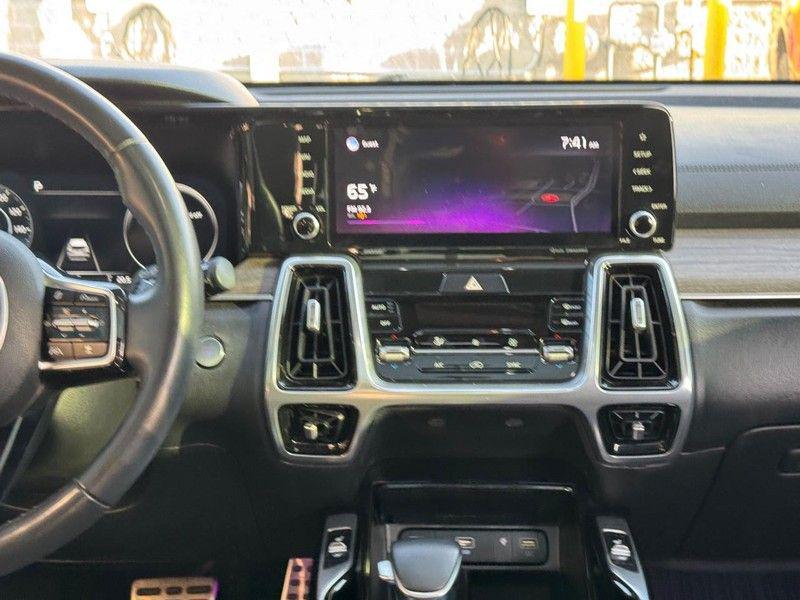 used 2021 Kia Sorento car, priced at $26,900