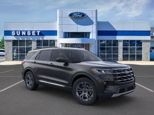 new 2025 Ford Explorer car, priced at $45,156