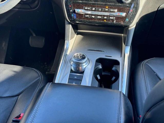used 2023 Ford Explorer car, priced at $26,900