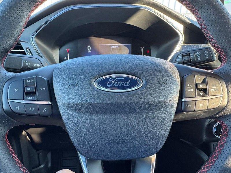 used 2025 Ford Escape car, priced at $24,500