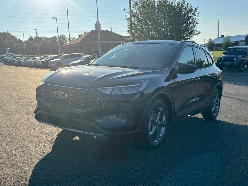 used 2025 Ford Escape car, priced at $24,500