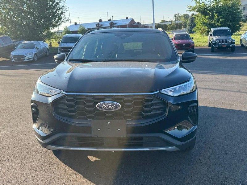 used 2025 Ford Escape car, priced at $24,500