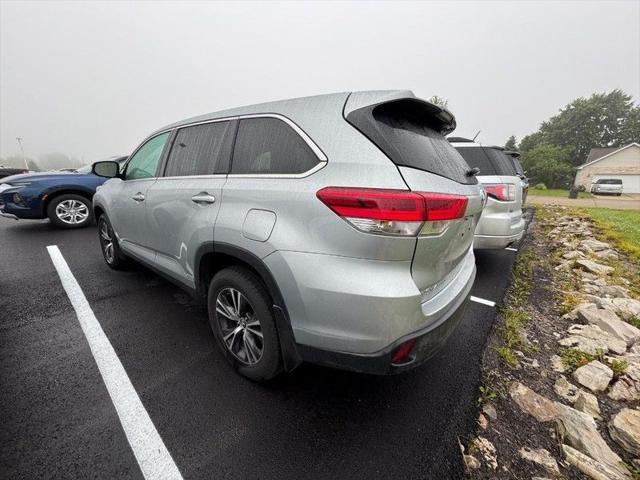 used 2019 Toyota Highlander car, priced at $22,500