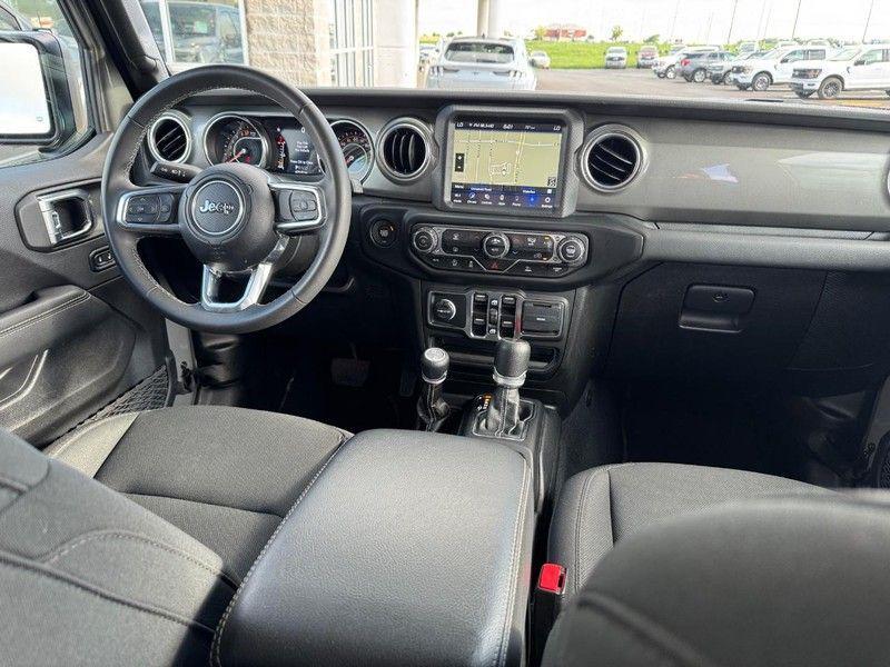 used 2023 Jeep Gladiator car, priced at $30,440