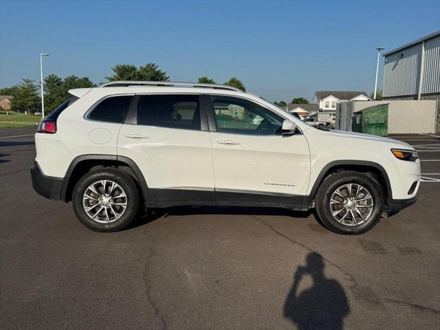 used 2019 Jeep Cherokee car, priced at $12,900