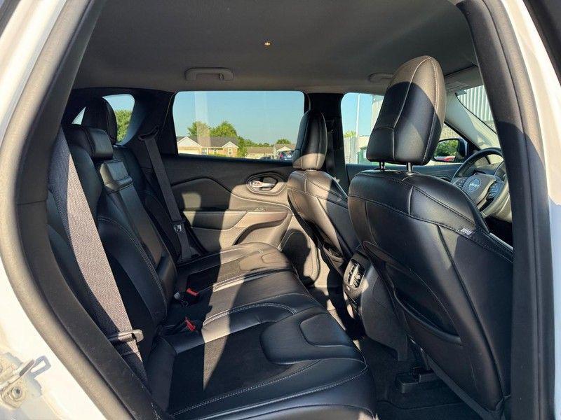 used 2019 Jeep Cherokee car, priced at $10,900