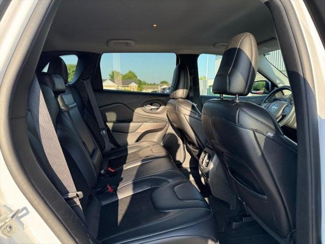 used 2019 Jeep Cherokee car, priced at $12,900