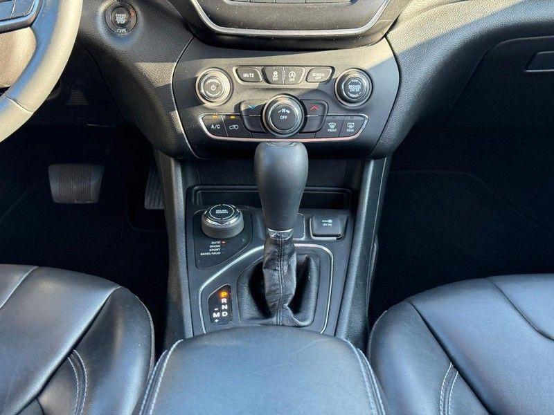 used 2019 Jeep Cherokee car, priced at $10,900