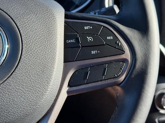 used 2019 Jeep Cherokee car, priced at $12,900