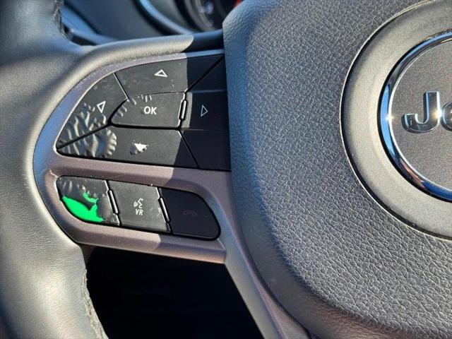 used 2019 Jeep Cherokee car, priced at $12,900
