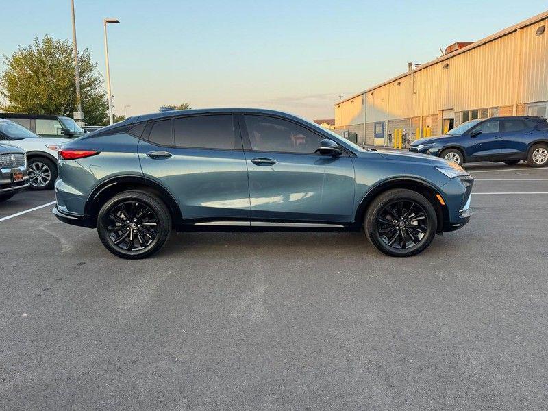 used 2024 Buick Envista car, priced at $25,900