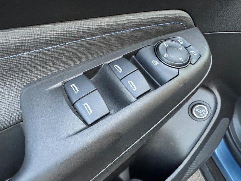 used 2024 Buick Envista car, priced at $25,900