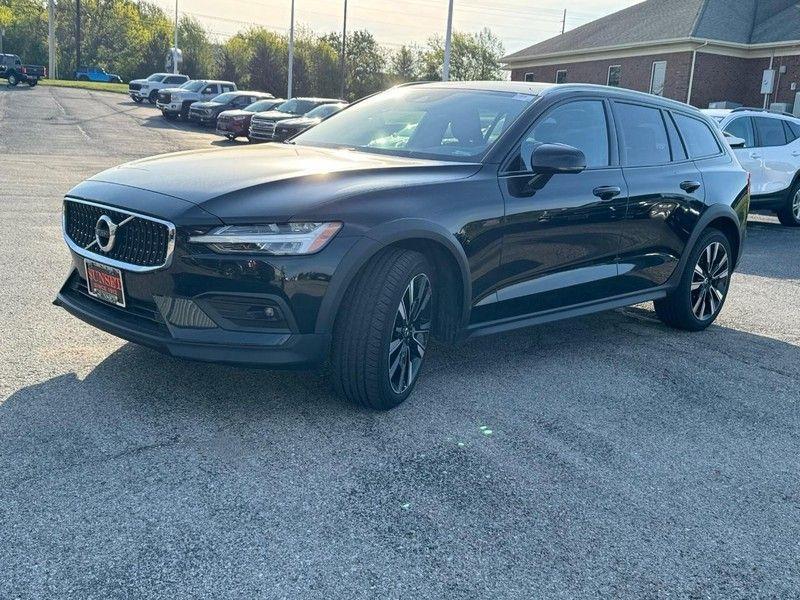 used 2021 Volvo V60 Cross Country car, priced at $31,000