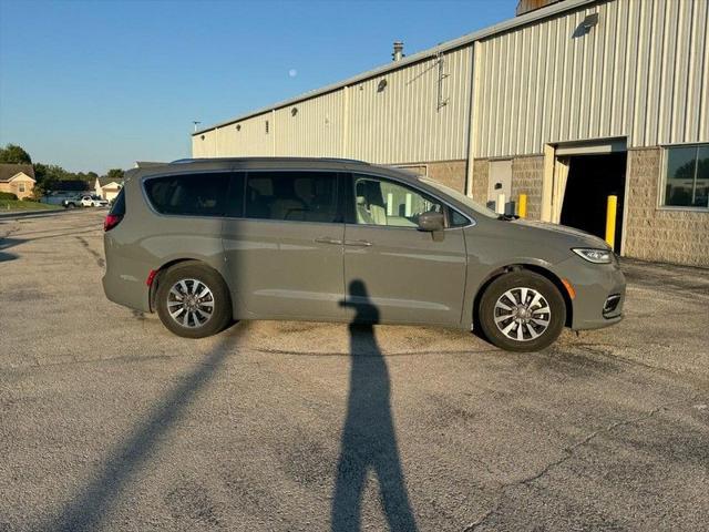 used 2021 Chrysler Pacifica car, priced at $23,900