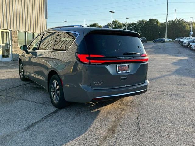 used 2021 Chrysler Pacifica car, priced at $23,900