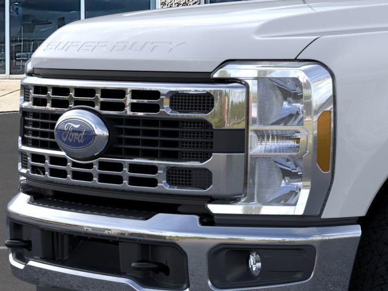 new 2024 Ford F-250 car, priced at $61,570