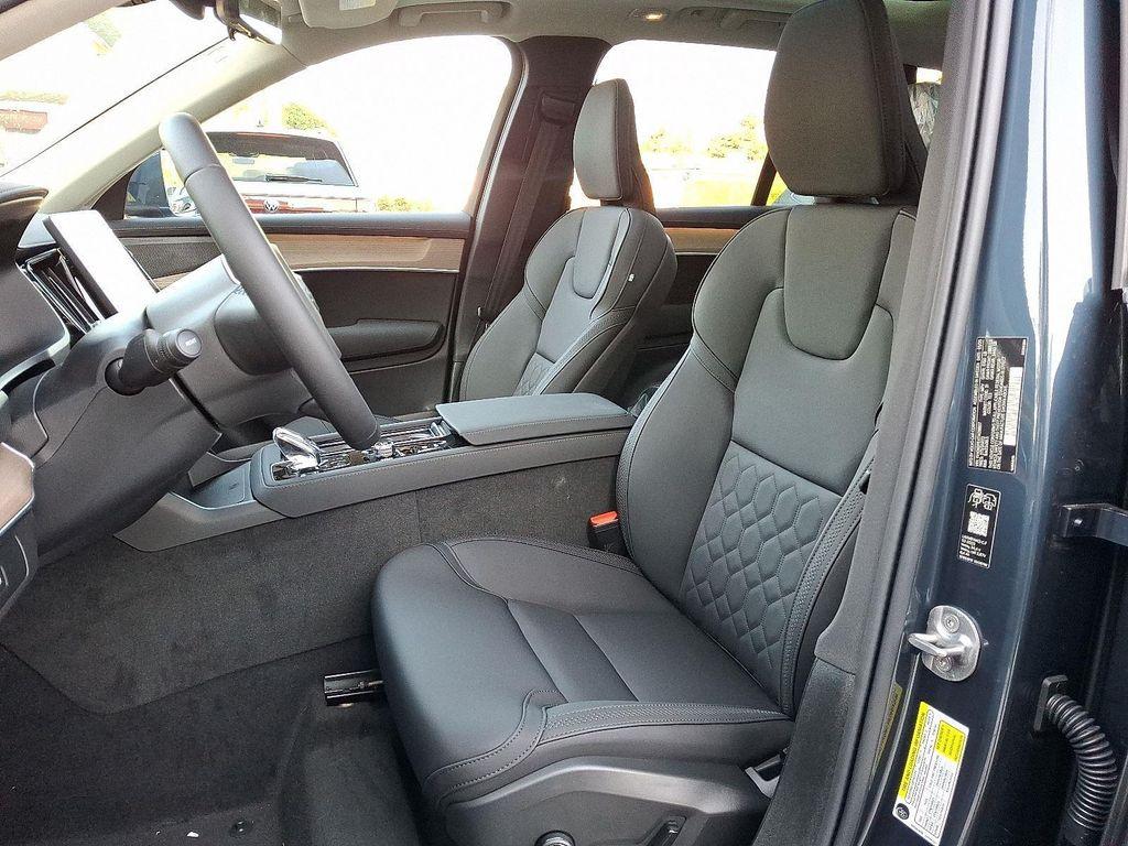 new 2026 Volvo XC90 car, priced at $70,995