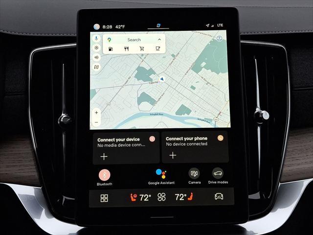 new 2025 Volvo XC90 car, priced at $65,895