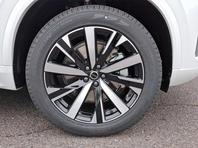 new 2025 Volvo XC90 car, priced at $65,895