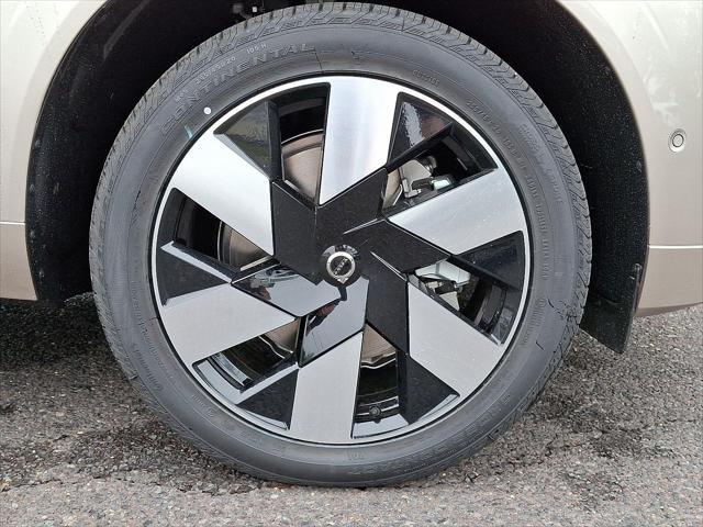 new 2025 Volvo XC60 Plug-In Hybrid car, priced at $66,605