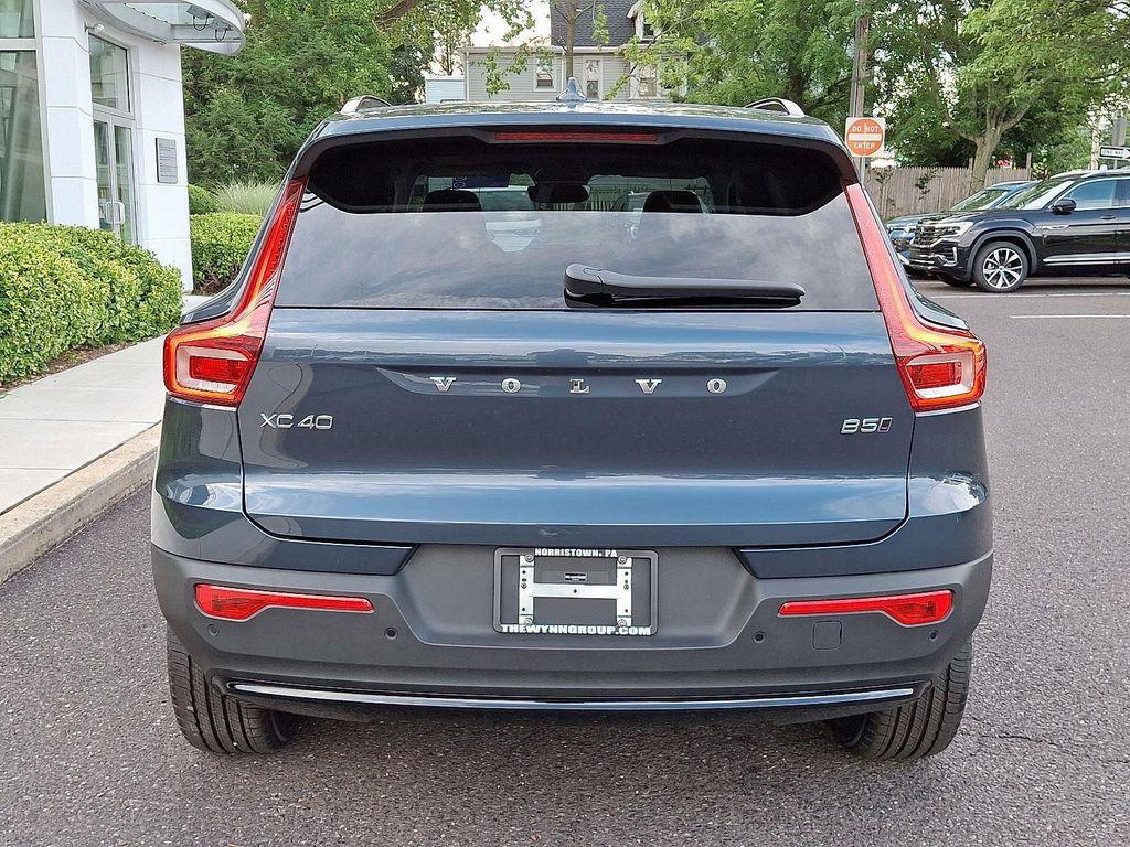 new 2026 Volvo XC40 car, priced at $44,900