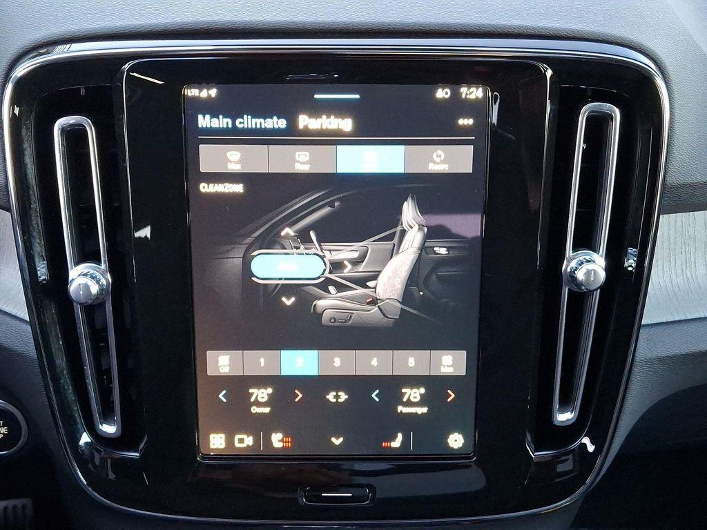 used 2025 Volvo XC40 car, priced at $45,400