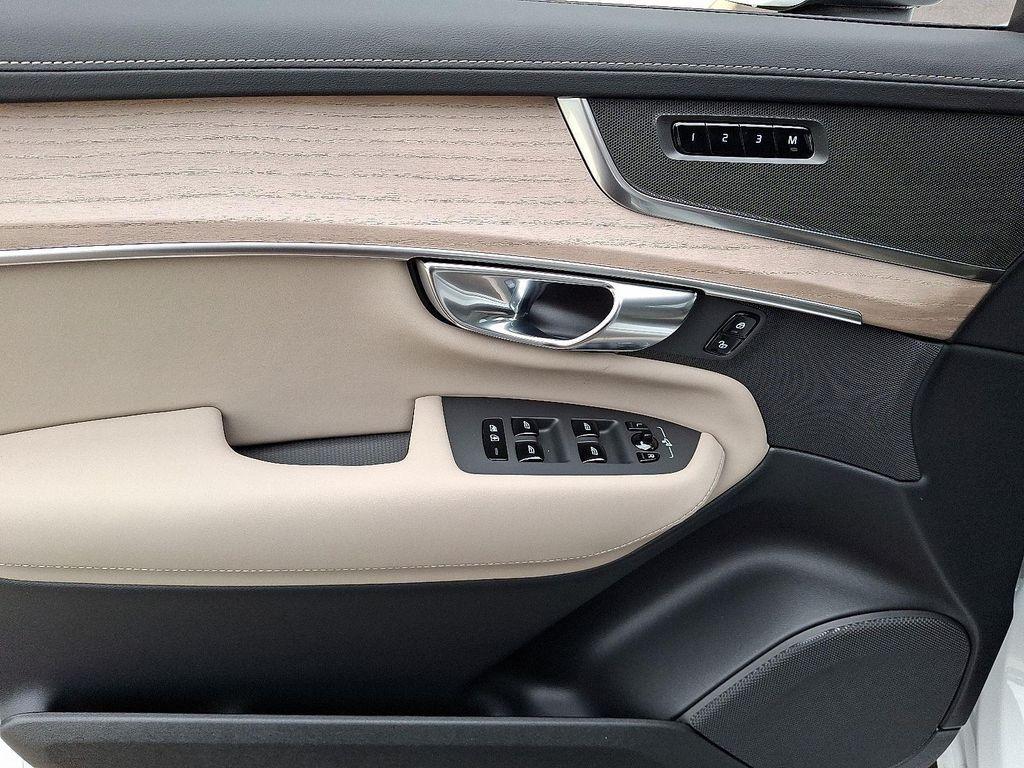 new 2026 Volvo XC90 car, priced at $68,750