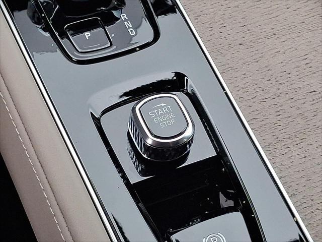 new 2026 Volvo XC90 car, priced at $68,750